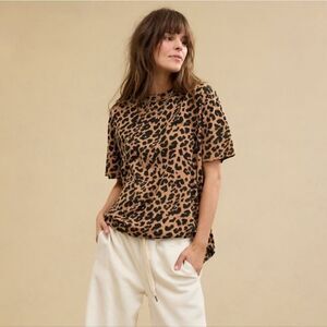 Aerie OVERSIZED CREW Boyfriend T-shirt IN Leopard Print NEW XS MSRP $30